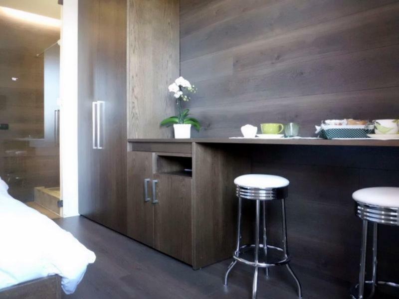 B&B Marge Oltrona di San Mamette Экстерьер фото